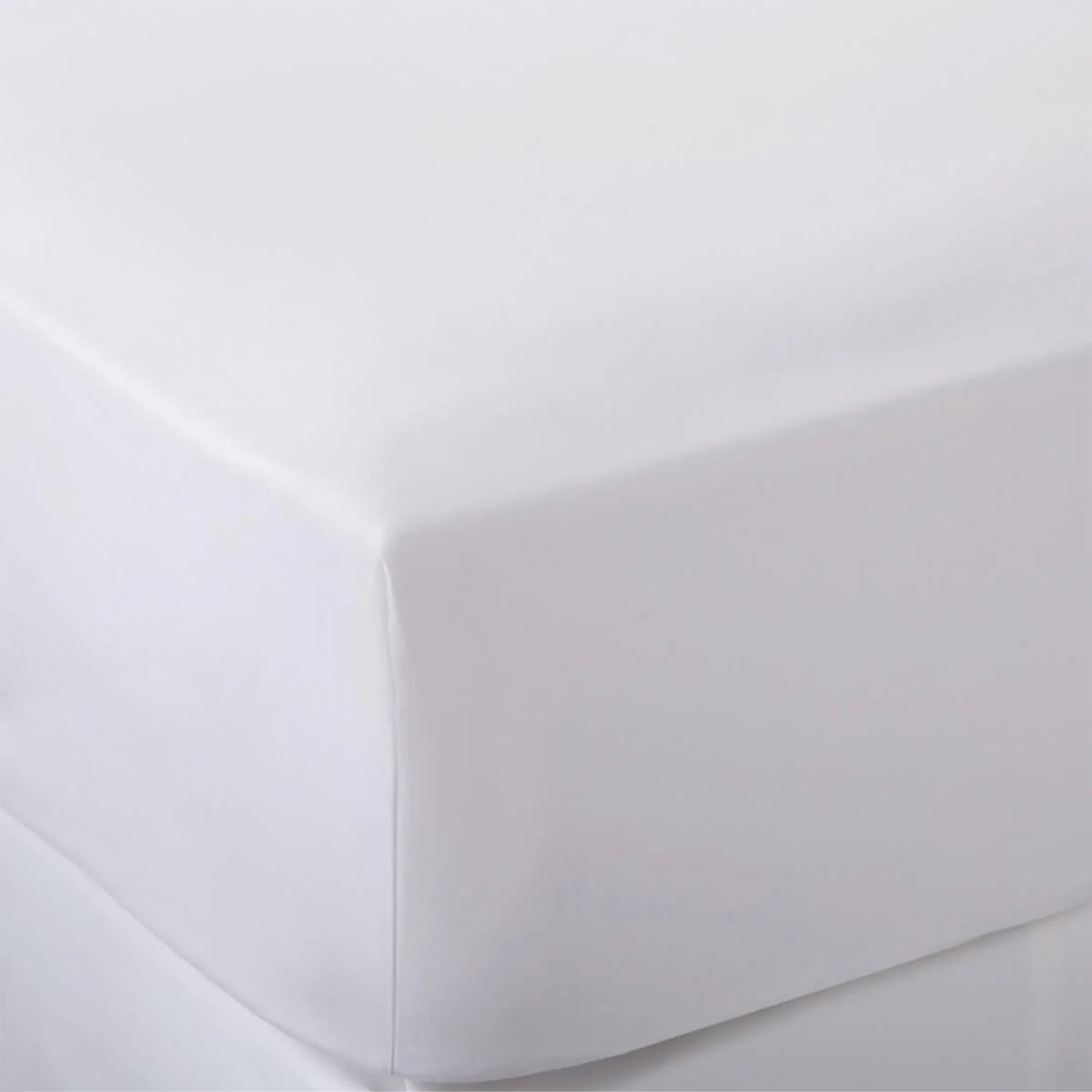 White 400 Thread Count Egyptian Cotton Bed Set with 40cm Deep Fitted Sheets - Image 7