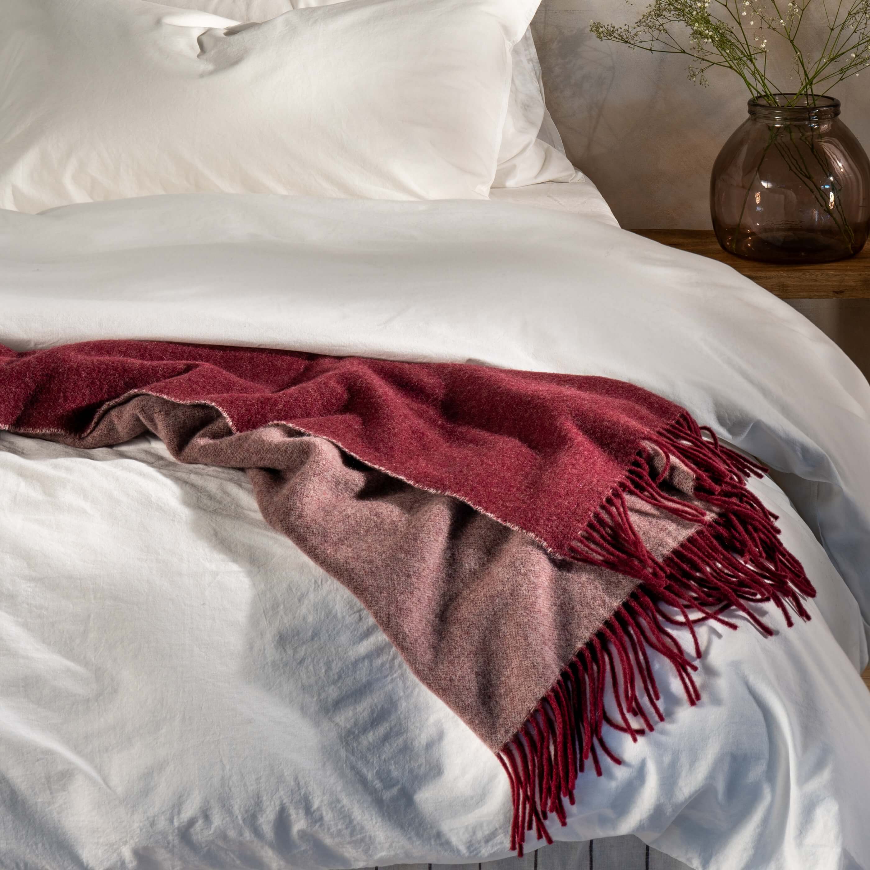 Bordeaux Luxury Wool with Cashmere Throw - Image 2