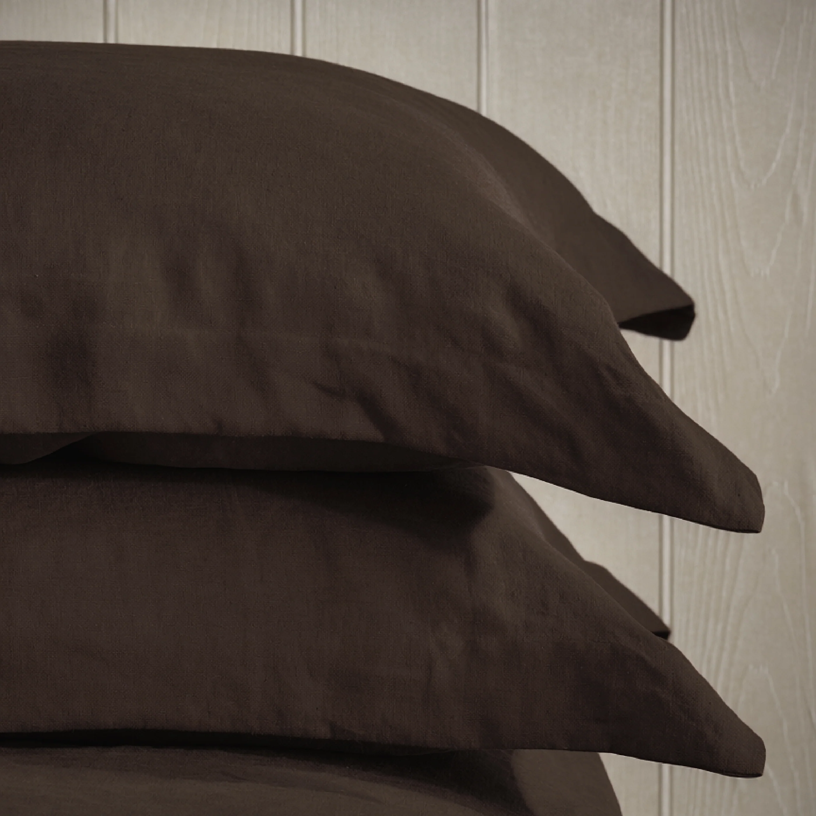 Chocolate French Linen Pillowcases - Image 3
