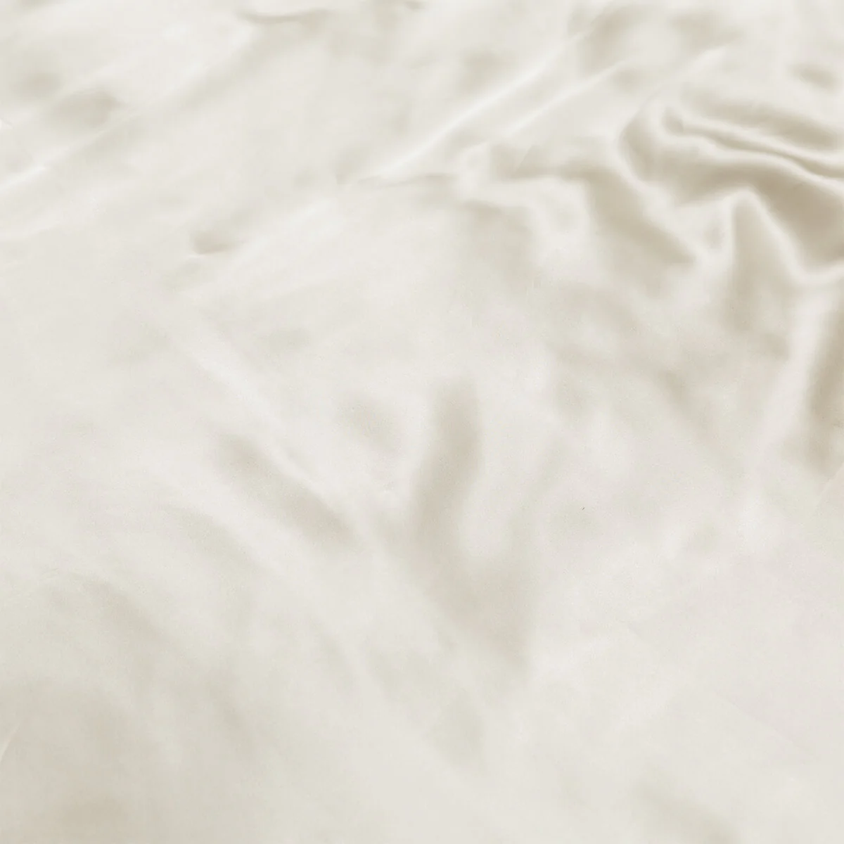 Ivory Mulberry Silk Pillowcases - Image 4