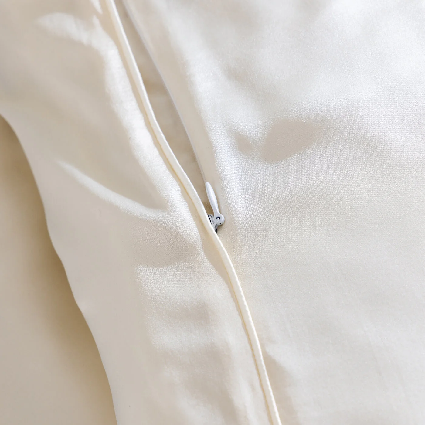 Ivory Mulberry Silk Bed Sets - Image 9