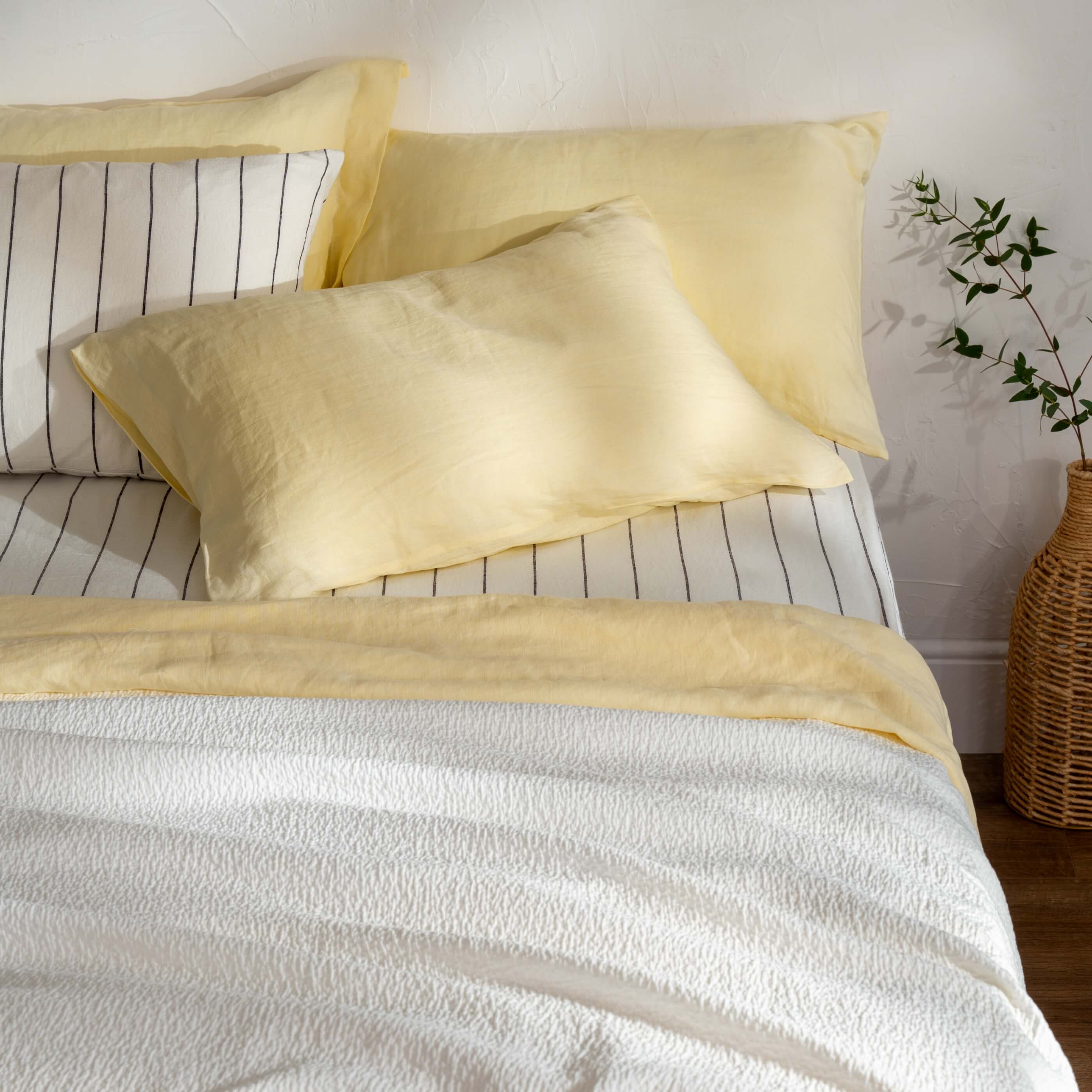 Lemon Yellow French Linen 40cm Deep Fitted Sheets - Image 8