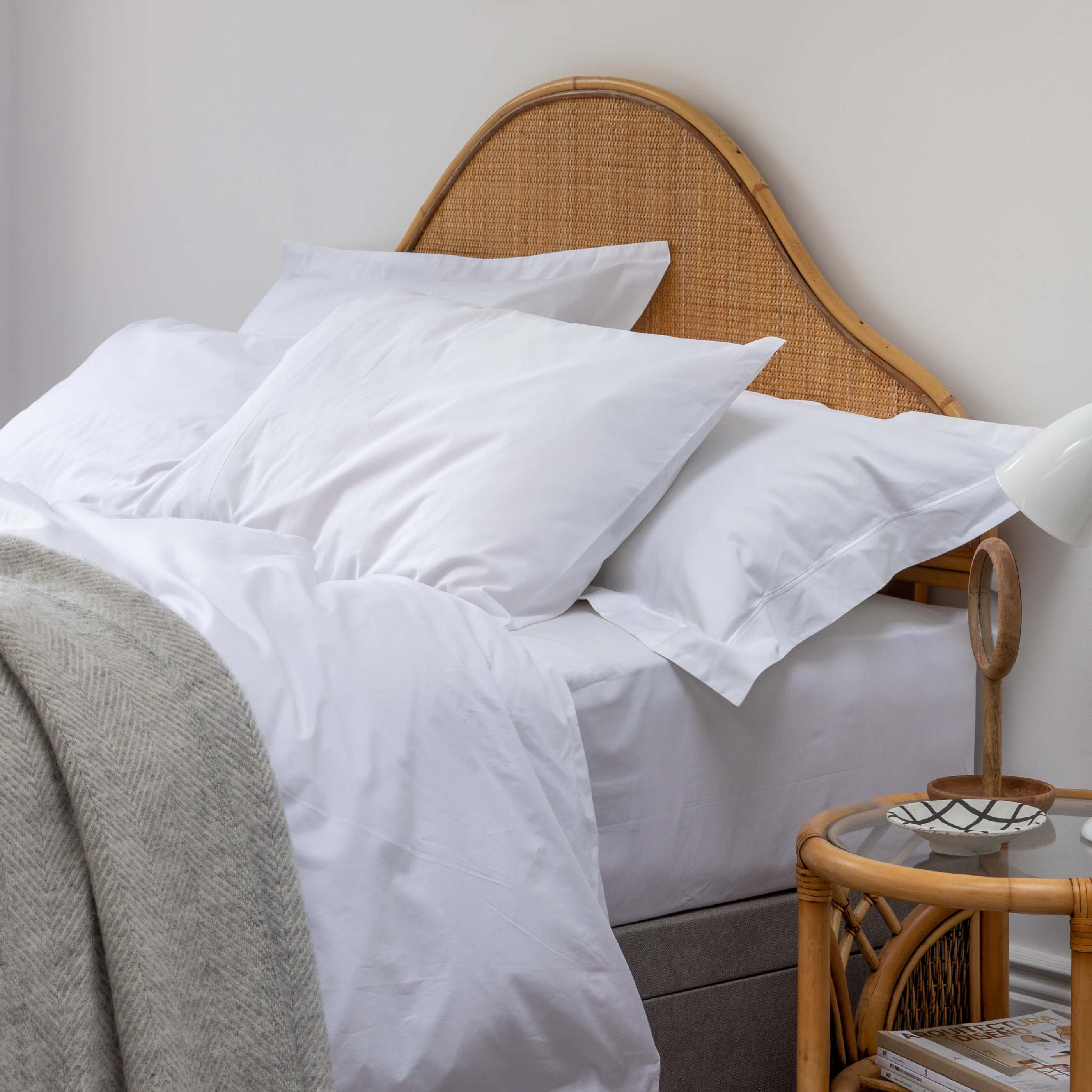 White 200 Thread Count Organic Cotton 30cm Standard Fitted Sheets - Image 3