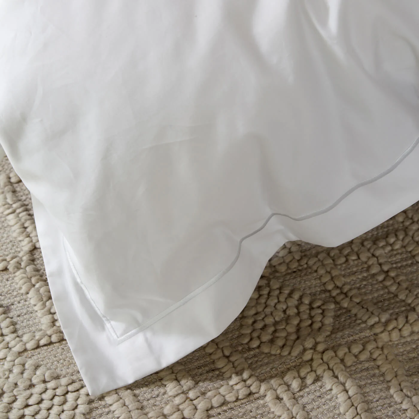 White 300 Thread Count Easycare Cotton With Tencel Bundle - Image 5