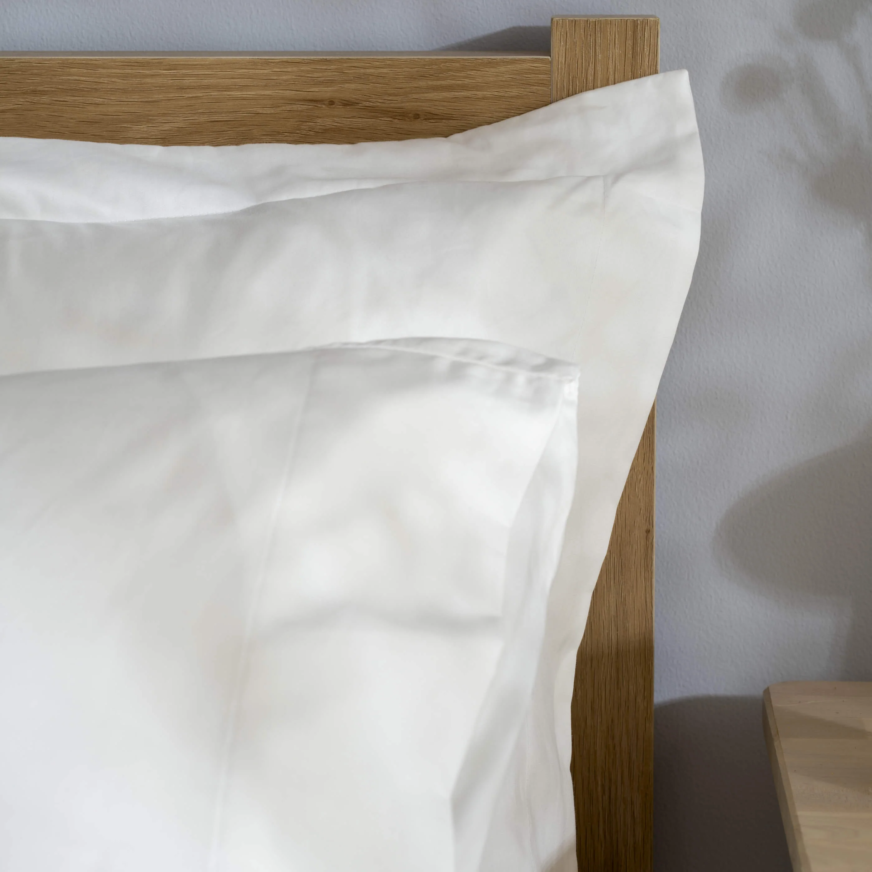 White 500 Thread Count Egyptian Cotton Flat Sheet - Image 4