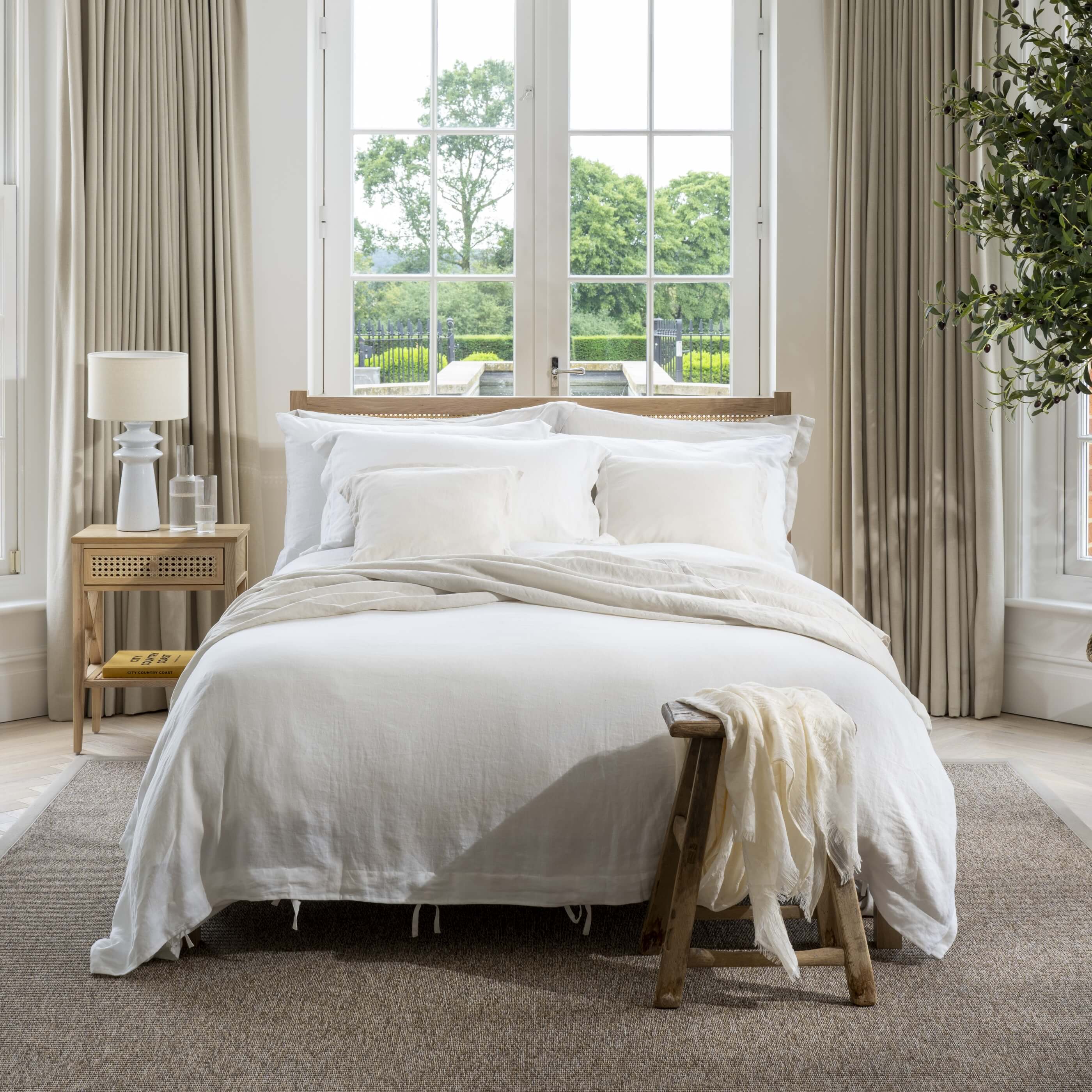 White French Linen Duvet Cover - Image 3